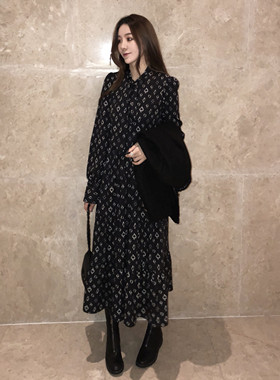 KKK STUDIO黑色连衣裙女秋冬新款长款长袖内搭百褶裙收腰气质裙子