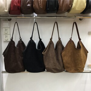 小脏柜 韩版时尚大容量托特包简约慵懒风麂皮绒单肩包通勤女包包