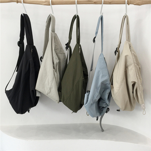 小脏柜 ins小众设计双肩包休闲运动健身包尼龙布书包旅行背包挎包