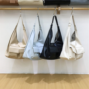 小脏柜 韩国小众复古多口袋机车包时尚大容量通勤单肩斜挎托特包