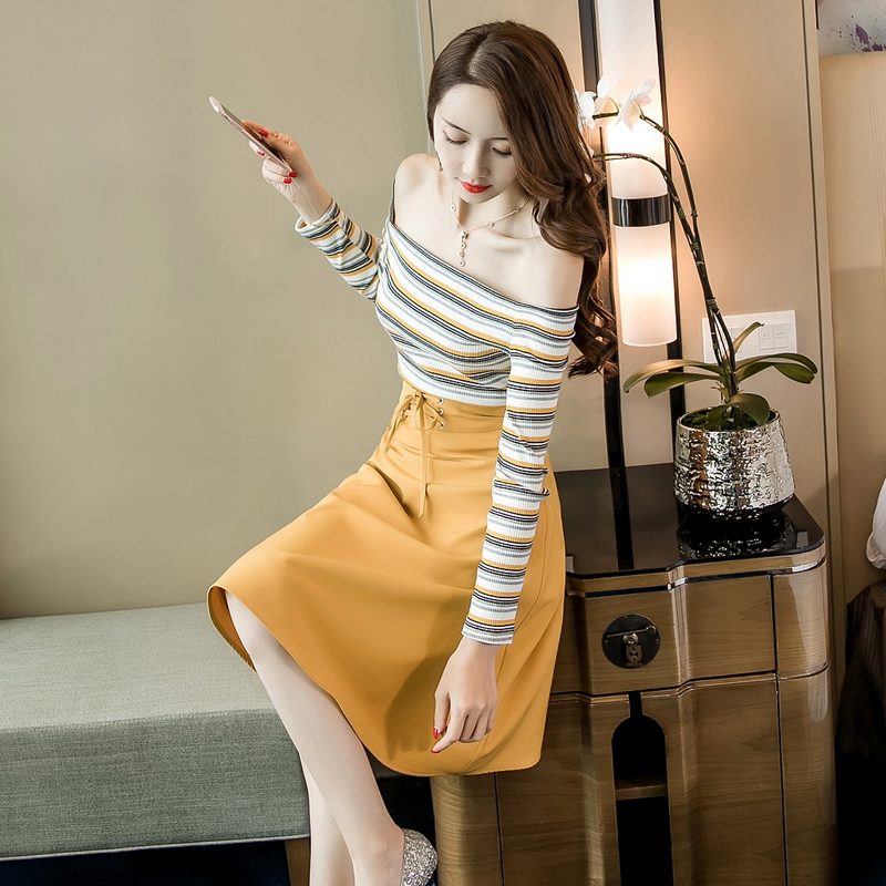 淑女套装女2018秋季新款条纹露肩上衣配高腰半身裙气质端庄两件套