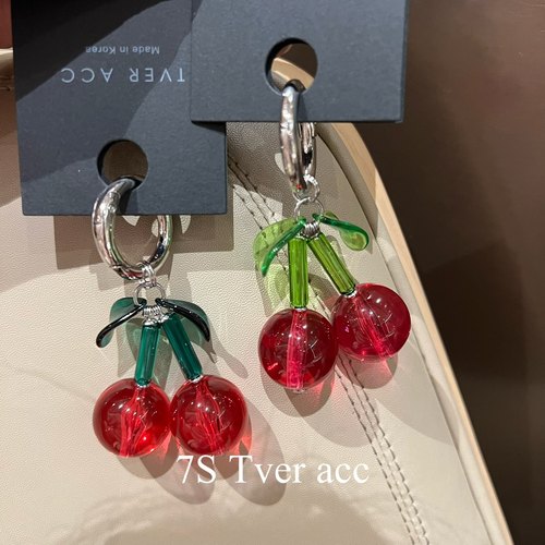 现货tveracc韩国进口正品樱桃挂件车厘子钥匙扣手提包挂件创意