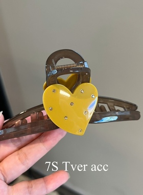Tveracc韩代灰色黄绿爱心抓夹发抓鲨鱼夹盘发夹 大号商场款