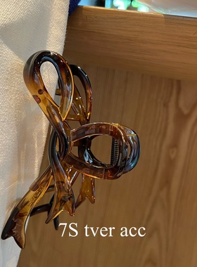 现Tveracc 韩国正品ins风粉色蝴蝶结抓夹女后脑勺盘发鲨鱼夹发饰