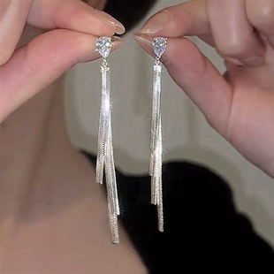 简约长款 2024新款 流苏耳环气质显脸瘦ins小众设计冷淡风耳钉耳饰