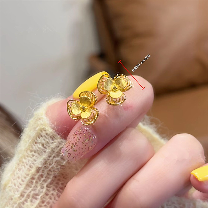 轻奢金色小花耳钉女精致立体