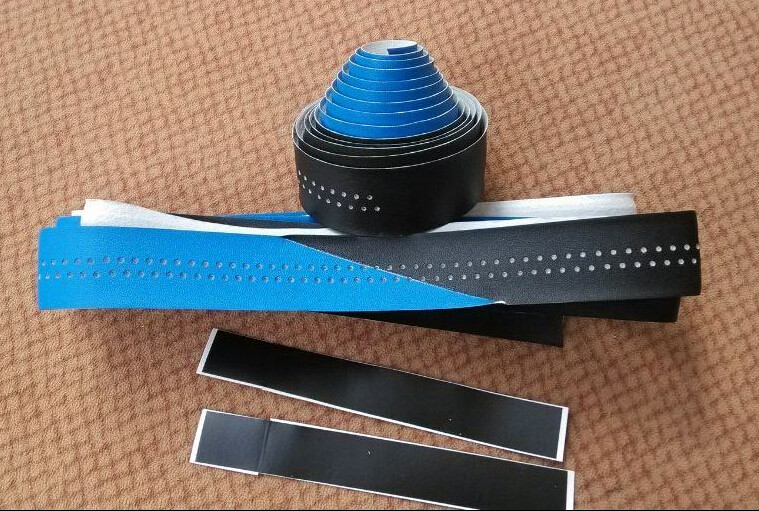 Poignées de vélo - Ref 2338263 Image 1