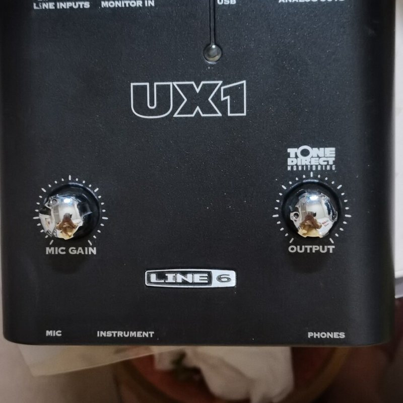 line 6 ux1声卡,包好包邮,八成新,成色如图片所示上