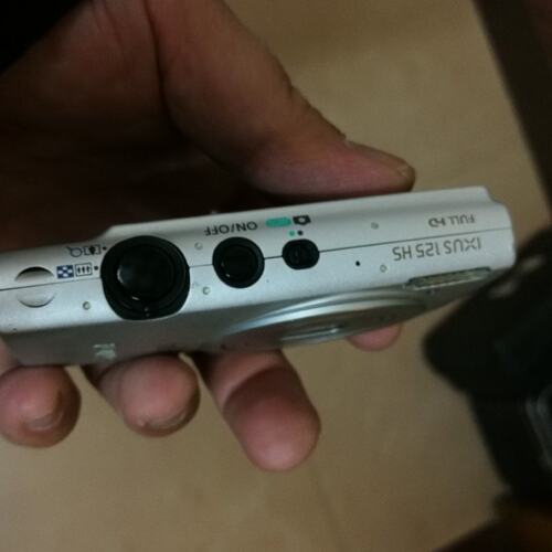 议价银色 佳能 ixus125hs，实物照片 外观可以 没有破维修