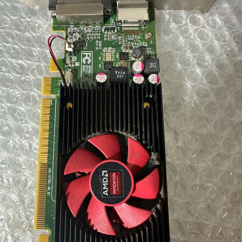 AMD R5 430显卡,2G显存,DVI+DP接口,半高