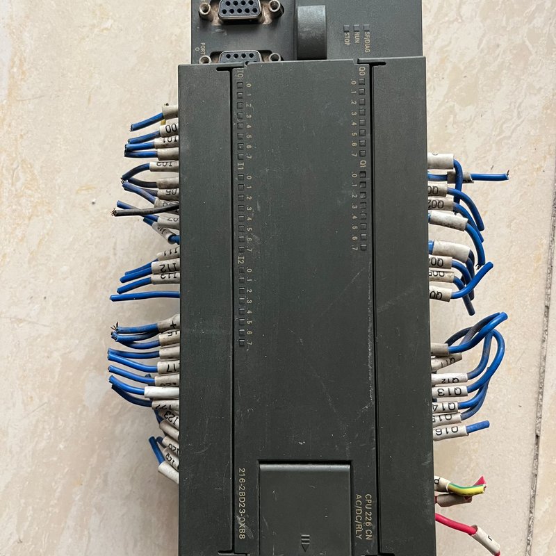 议价西门子PLC CPU226 CN 6ES7 216-2BD2维修