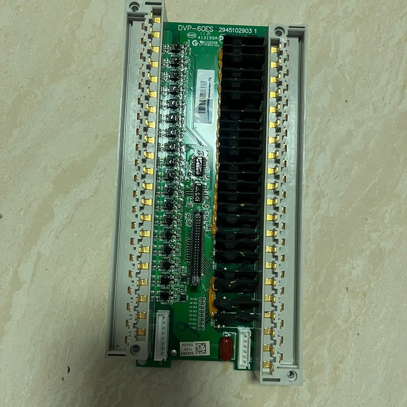 台达PLC 中板 IO板 DVP-60ES00T2 实物拍摄图片