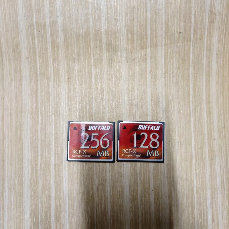 议价BUFFALO巴法络CF卡,128MB和256MB两种规格,维修