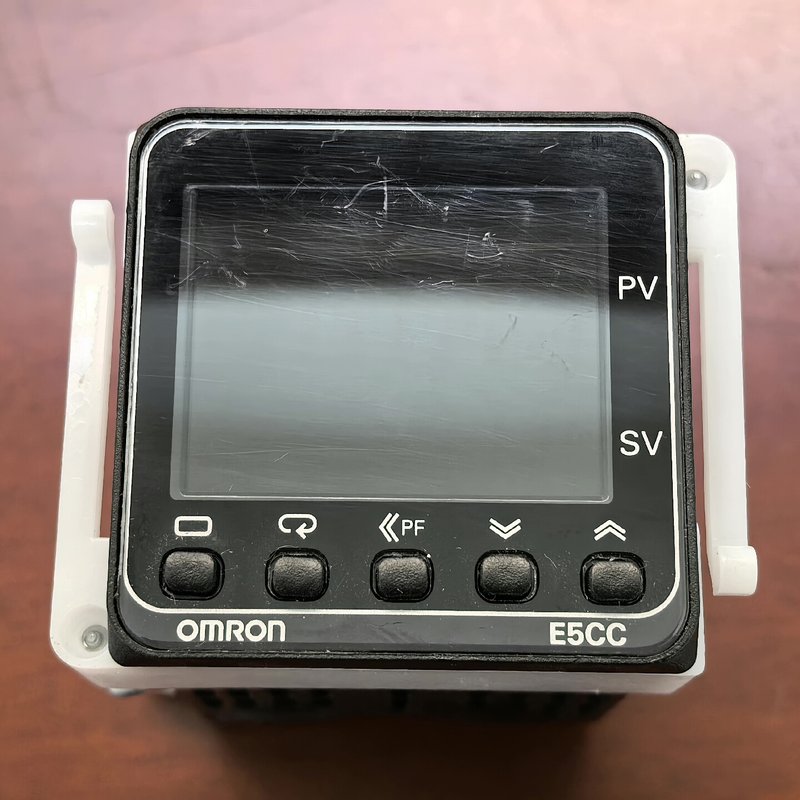 OMRON E5CC-RX2ASM-800,二手拆机宝贝实物
