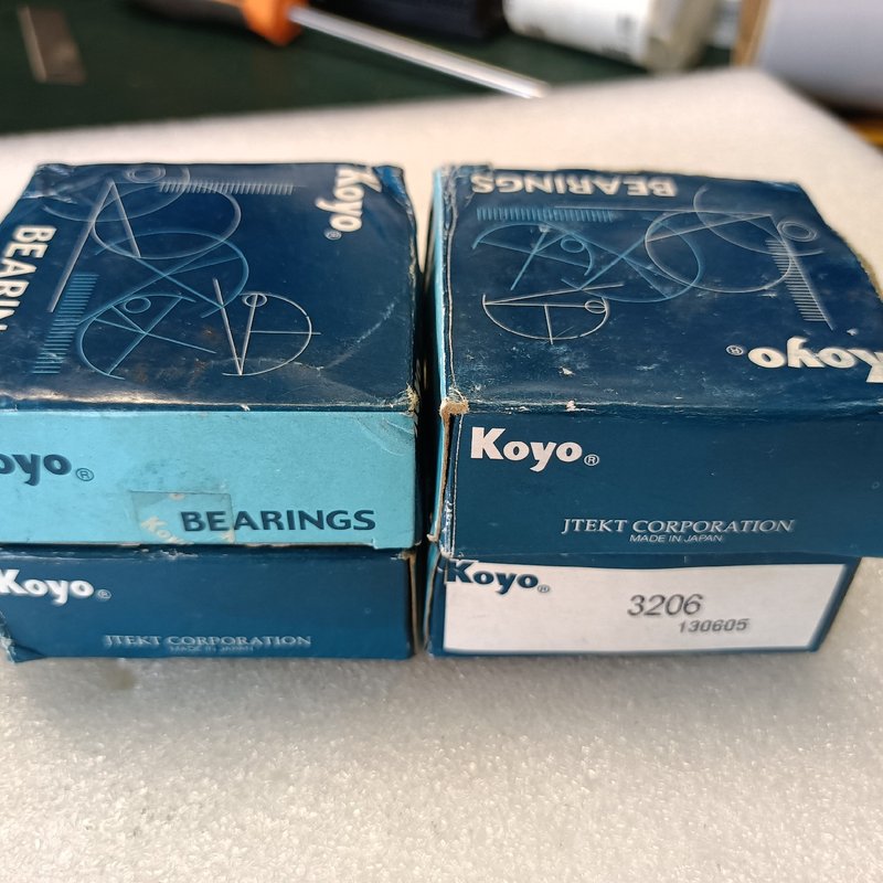 日本KOYO进口双列角接触球轴承3206 阿尔卡特真空泵专