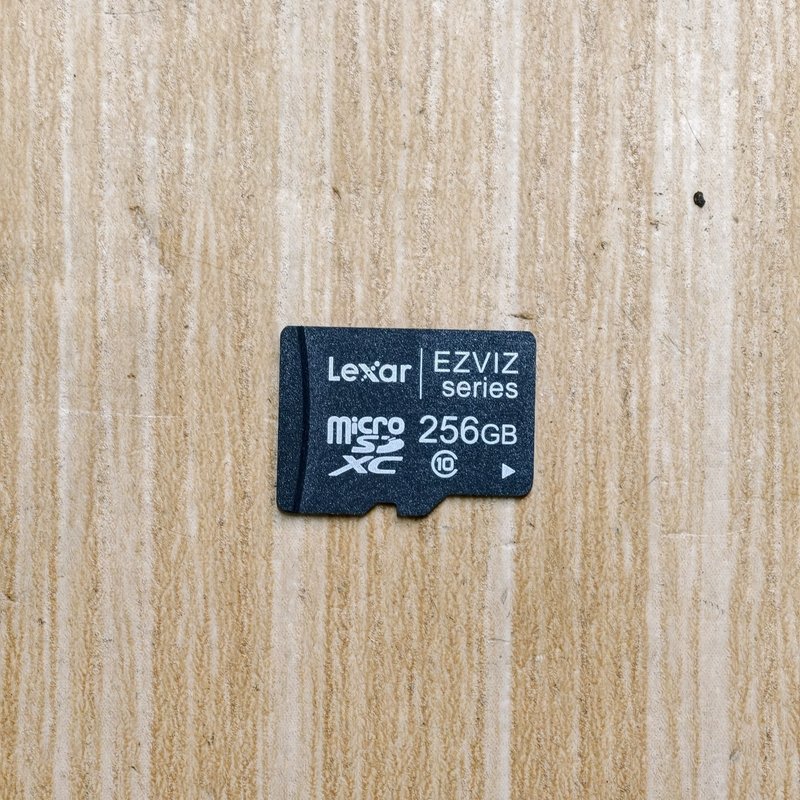 Lexar雷克沙 EZVIZ系列 256GB TF卡,Mic