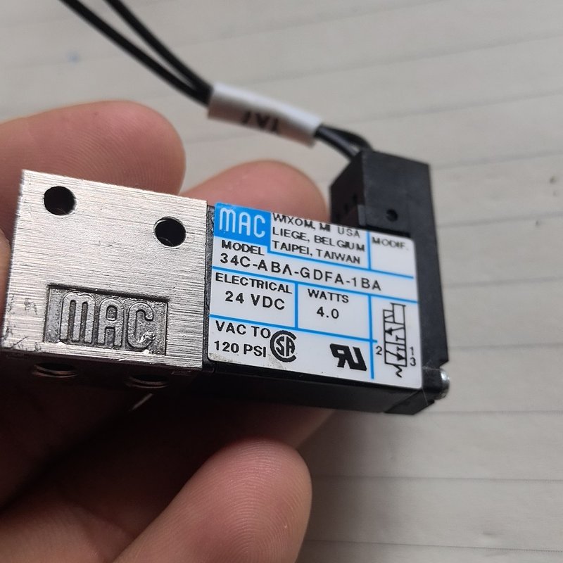 MAC二手电磁阀34C-ABA-GDFA-1BA ，实物拍