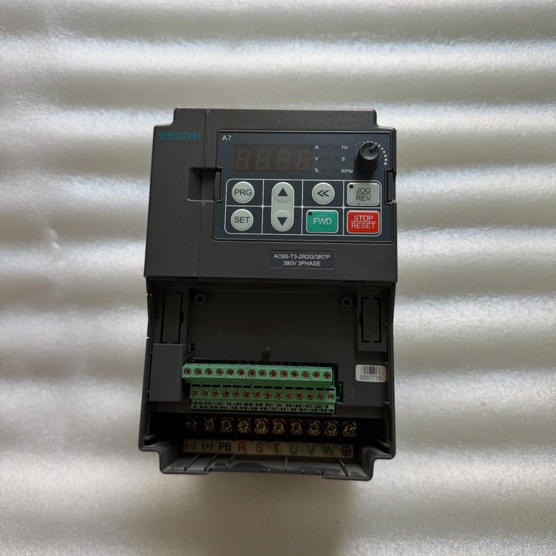 伟创变频器AC60-T3-2R2G/3R7P,拆机件,实物拍