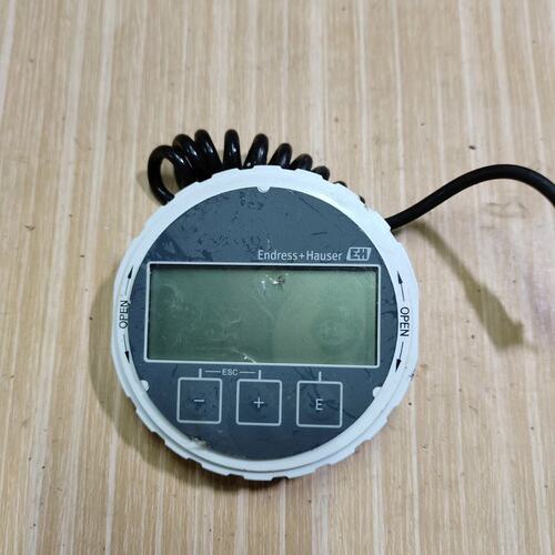 议价E+H恩德斯豪斯显示屏，型号XPD0024-AC00，拆机品维修
