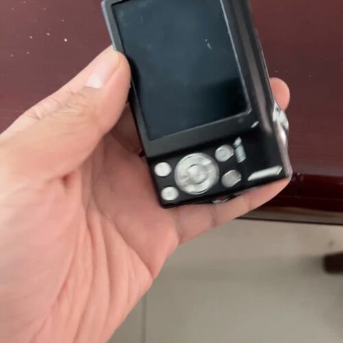 议价尼康s3000，出错，屏幕好的维修