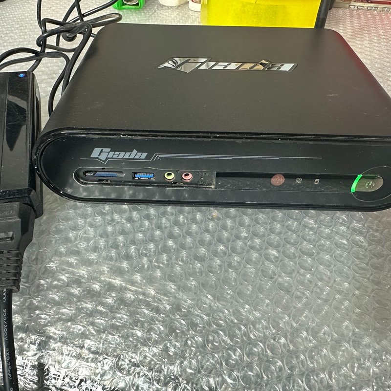 议价Giada杰拓主机,i5-4200U处理器,带原装电源,维修