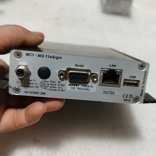 MODAS 适配器 MC-802.11a/b/g/n，实物如