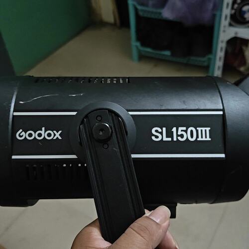 议价Godox神牛SL150三代专业间补光灯LED摄影灯球形维修