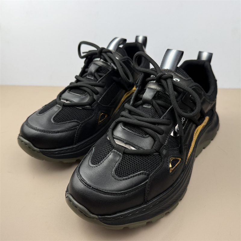 断码处理真皮男鞋时尚百搭