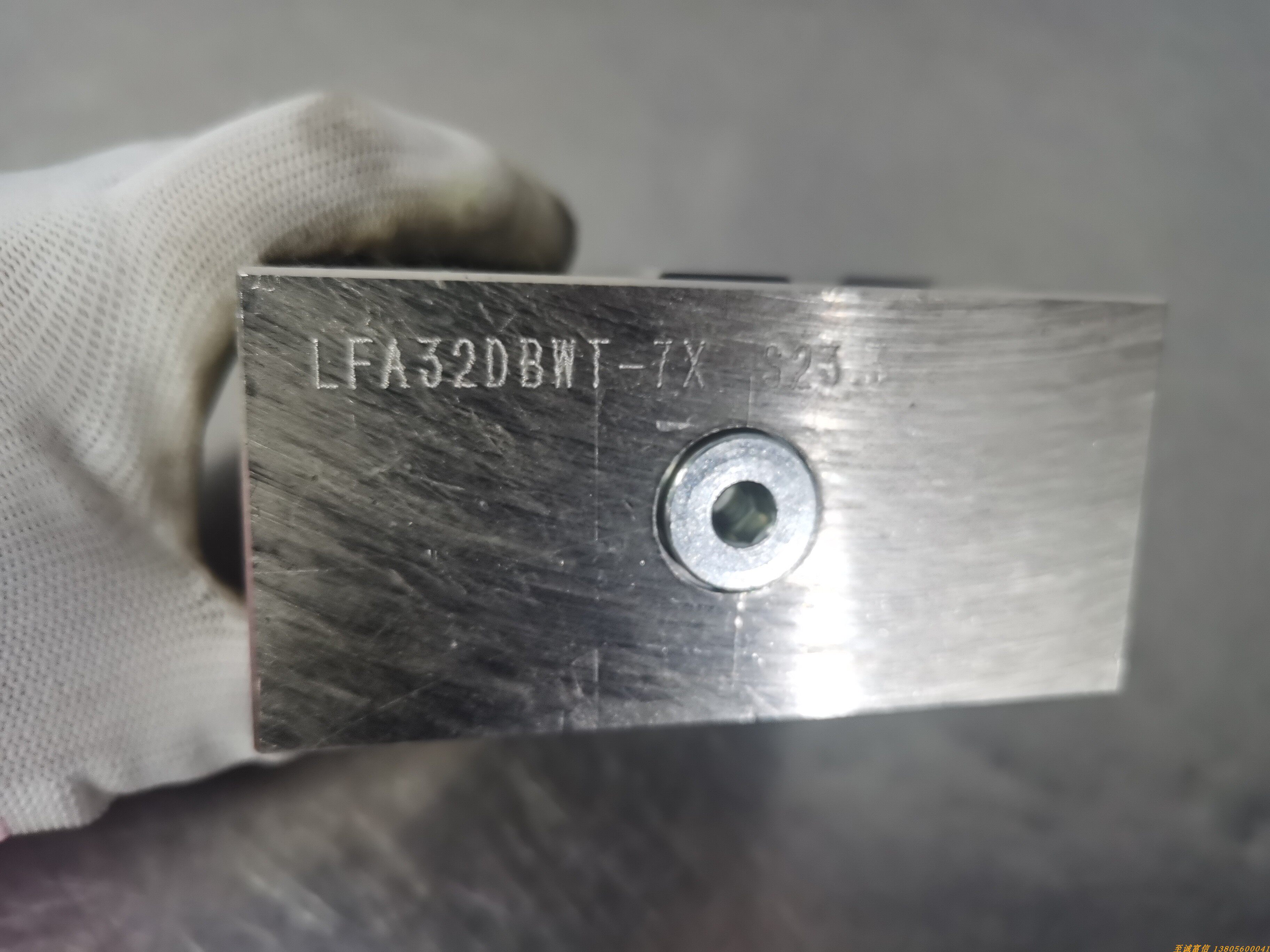 Sayanfluid盖板压力阀LFA32DBW2