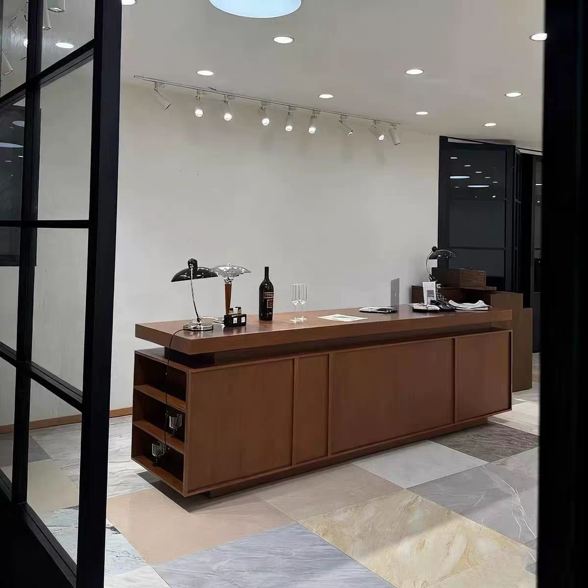 服装店收银台吧台女装店中岛柜陈列柜鞋柜边柜储物柜中柜展示柜