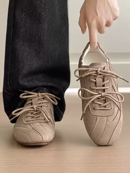 Retro Moral Training Shoes for Men and Women, Suede Leather Lace-Up Casual Sports Shoes, Versatile, Simple, Thin-Soled, Breathable, High-End Sneakers