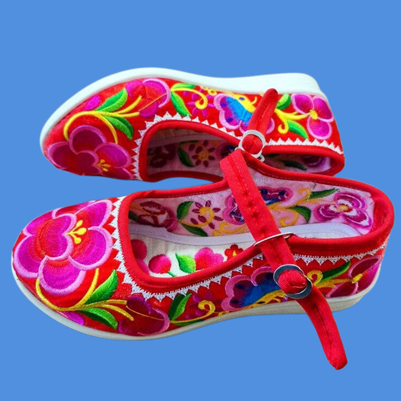 老北京布鞋女汉服鞋防滑软底民族风中老年妈妈鞋平底妈妈绣花鞋