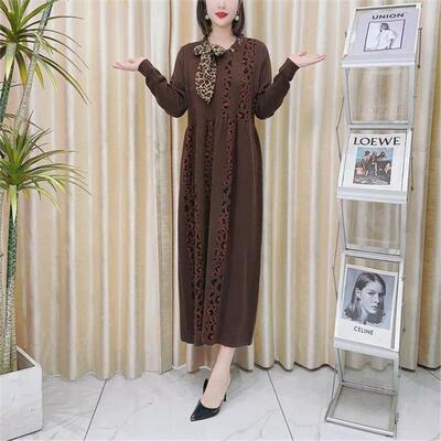 A132咖色豹纹设计款气质秋冬轻奢针织连衣裙时尚复古