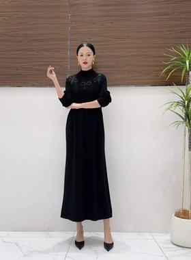 A253蝴蝶结黑色气质秋冬轻奢针织连衣裙时尚复古时尚长裙玥玥羊