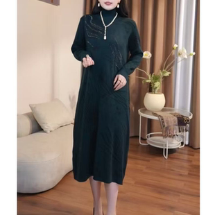 轻奢针织连衣裙女民族风 气质秋冬新品 精致绿色设计款 修身