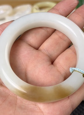 且末糖白玉料57.3mm手镯