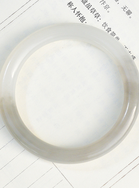 天然和田玉青海料紫白双色圆条玉镯女款圆条烟紫手镯55.5mm圈口