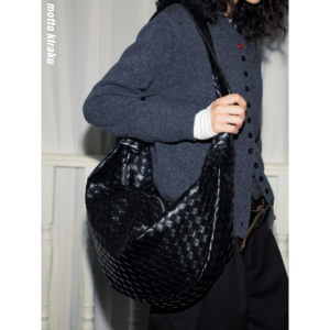 MottoKiraku 原创黑色编织皮斜跨牛角包可颂包托特包皮包