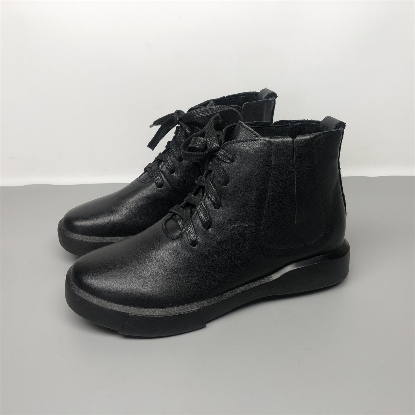 40码品牌撤柜真皮女靴