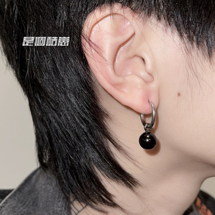 是个酷崽 设计黑色珍珠耳环街头情侣耳钉耳圈气质不锈钢耳饰 个性