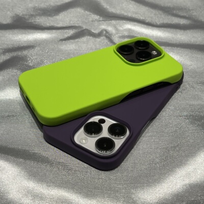 小红书爆款纯色超薄半包手机壳