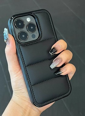 秋冬防摔新款ins简约大方羽绒服适用苹果15promax手机壳16pro黑色iphone13小香风11软12p男女高级不撞款14por