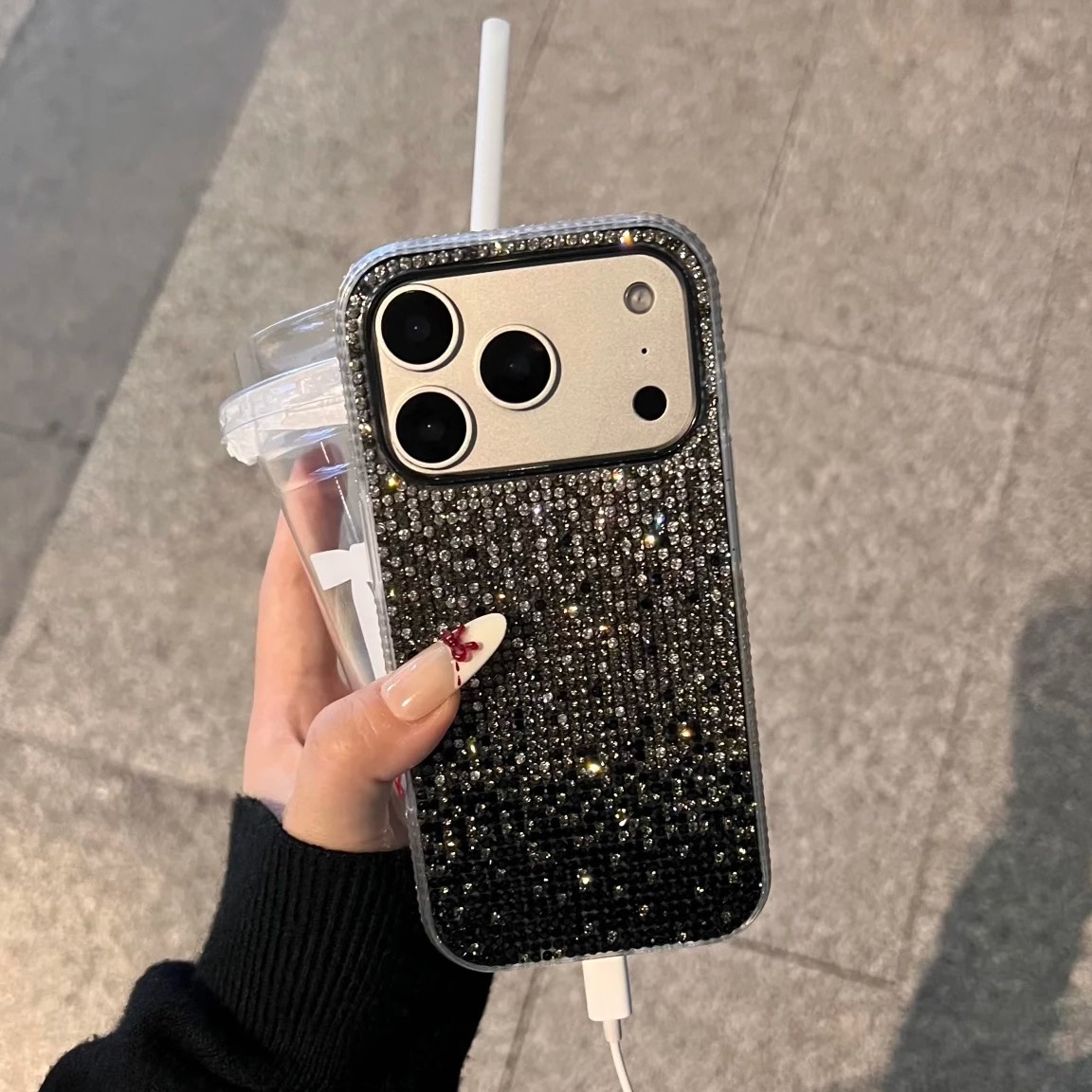 渐变黑满天星水钻适用苹果17promax手机壳新款iphone16promax高级感14苹果13套12全包15防摔ProMax女Pro创意