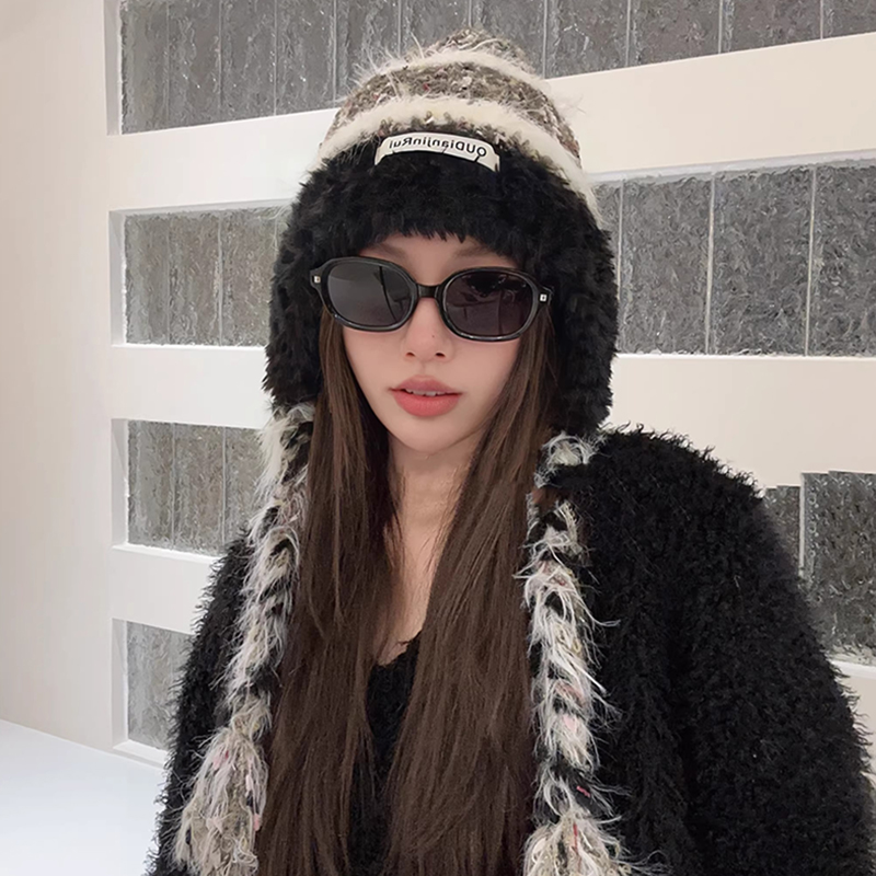 2025年秋冬季新款毛绒绒流苏针织帽子女加厚保暖防寒护耳毛线帽潮