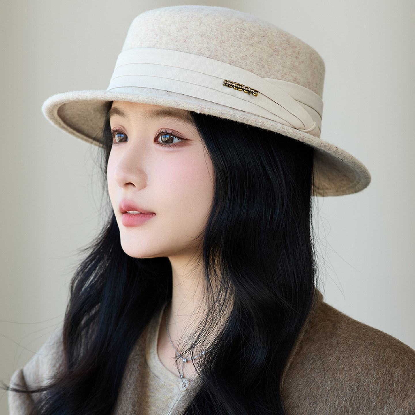 法式名媛毛呢平顶礼帽女显脸小