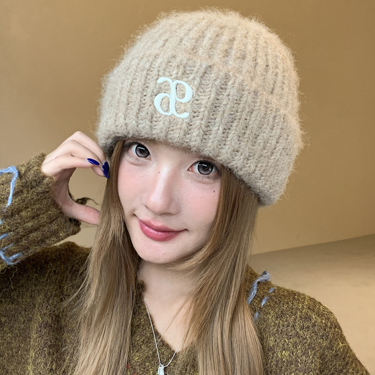 灵允复古刺绣保暖针织毛线帽女款