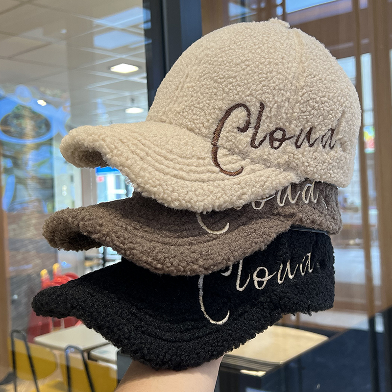 秋冬季新款羊羔毛刺绣字母棒球帽子女户外防寒保暖时尚百搭鸭舌帽