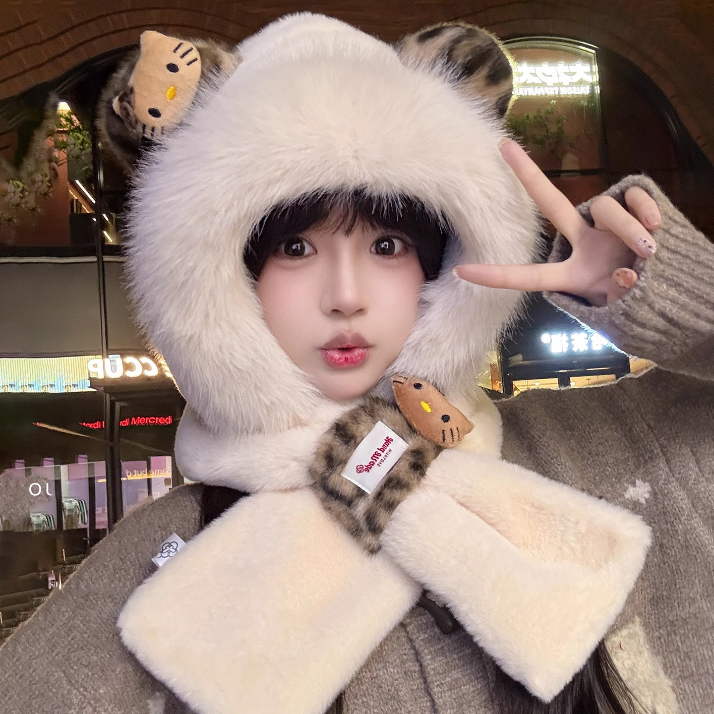 灵允毛绒帽出游休闲女冬厂家直销