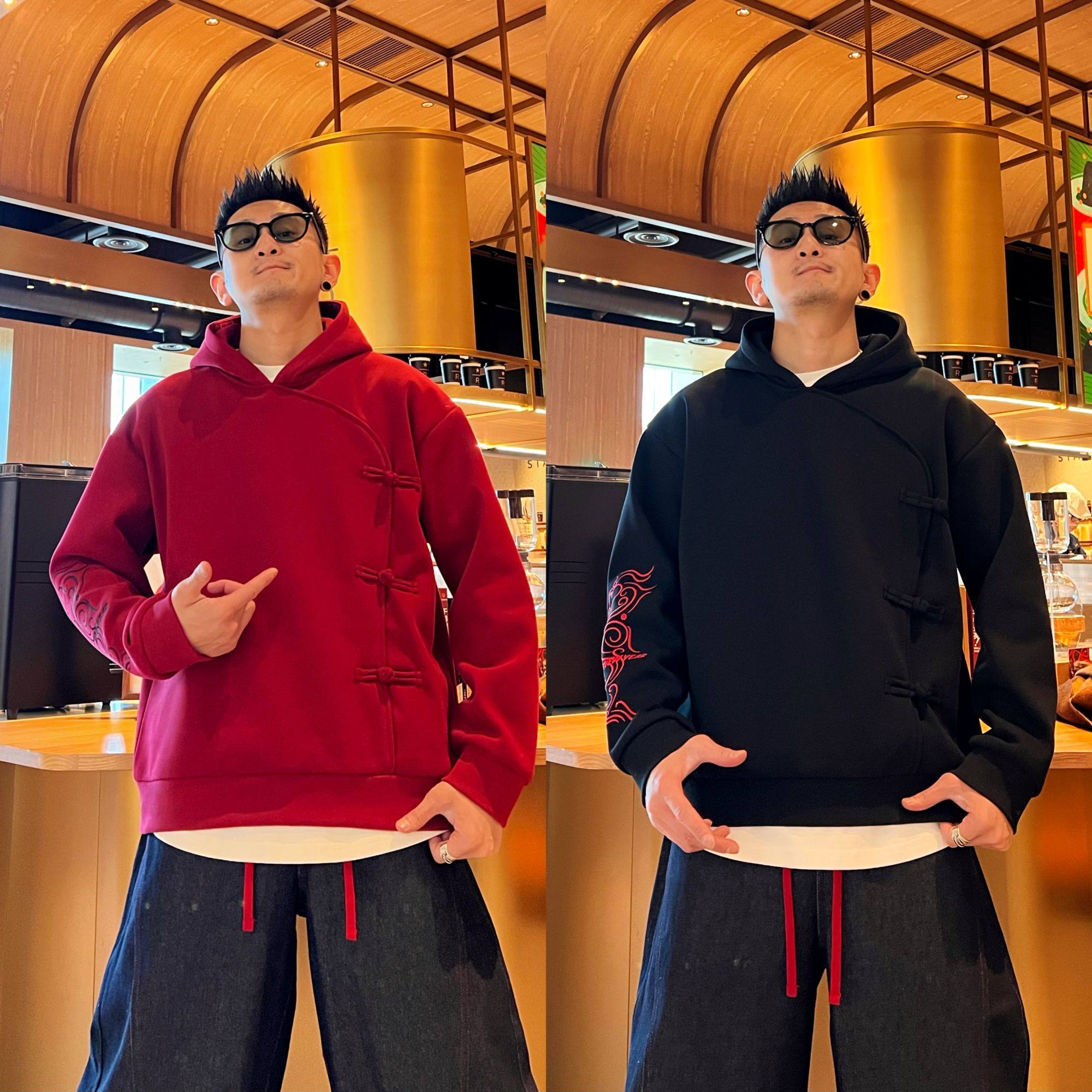 新年新款百搭时尚潮流个性中式盘口刺绣连帽加绒加厚重工男款卫衣