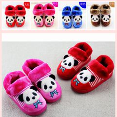 Pantoufles enfants en suède pour hiver - Ref 987177 Image 7